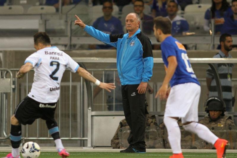 Willian Farias prev&ecirc; partida complicada contra Gr&ecirc;mio 