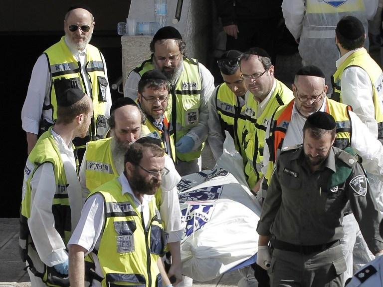 Palestinos invadem sinagoga em Jerusal&eacute;m e matam quatro israelenses