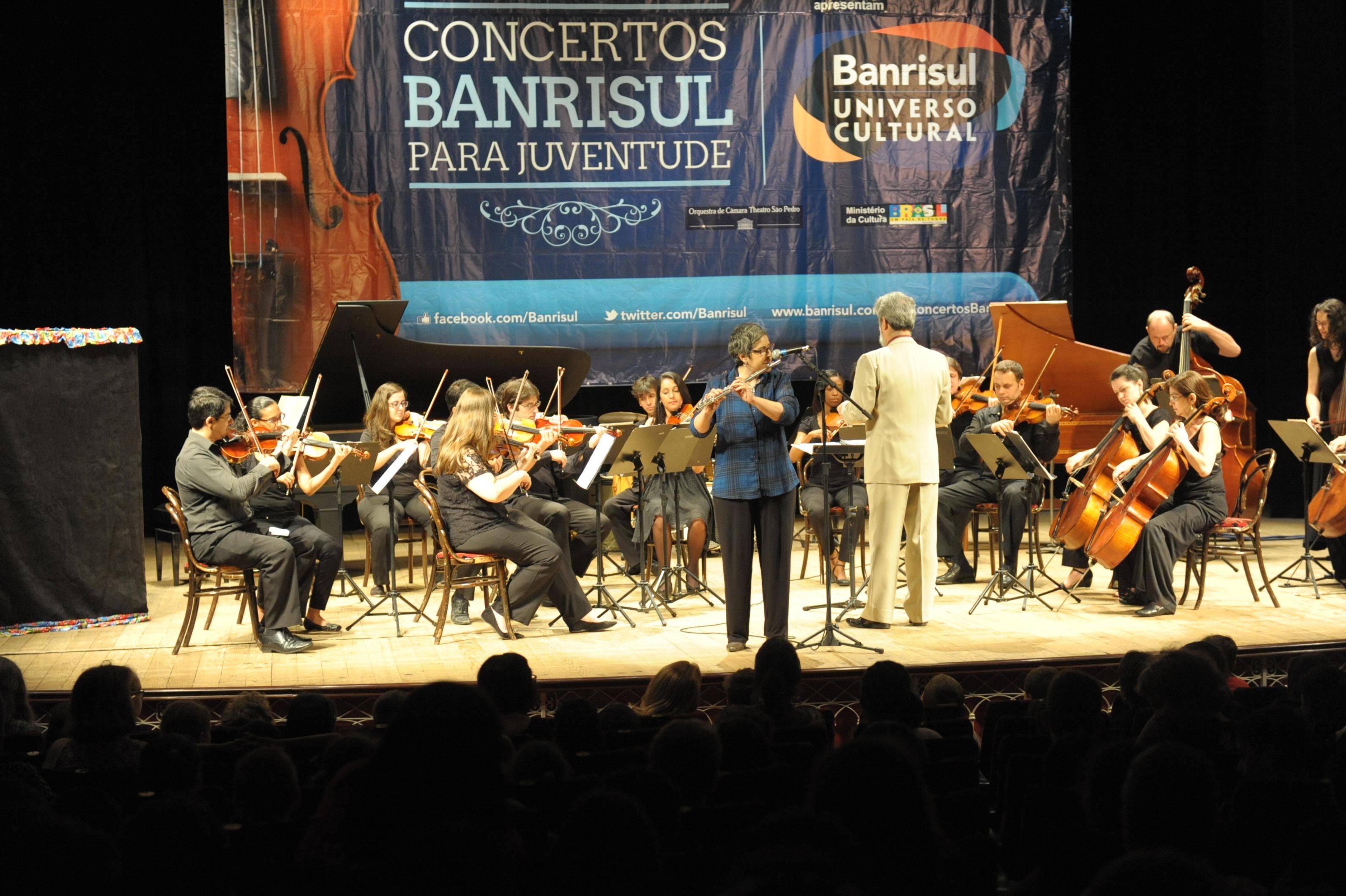 &acute;&acute;Sentimos voc&ecirc;s participando da m&uacute;sica``, salientou regente, ap&oacute;s execu&ccedil;&atilde;o de Mozart