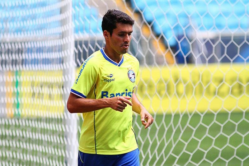 Riveros realizou treino f&iacute;sico ap&oacute;s defender o Paraguai em amistoso