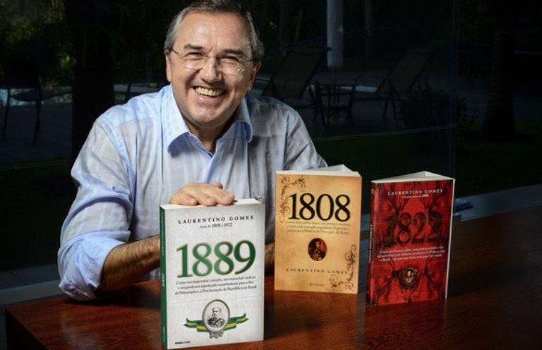 Laurentino Gomes conquista do livro do ano de n&atilde;o-fic&ccedil;&atilde;o pela terceira vez