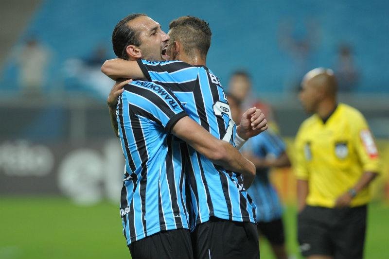 Gr&ecirc;mio est&aacute; h&aacute; um m&ecirc;s sem perder 