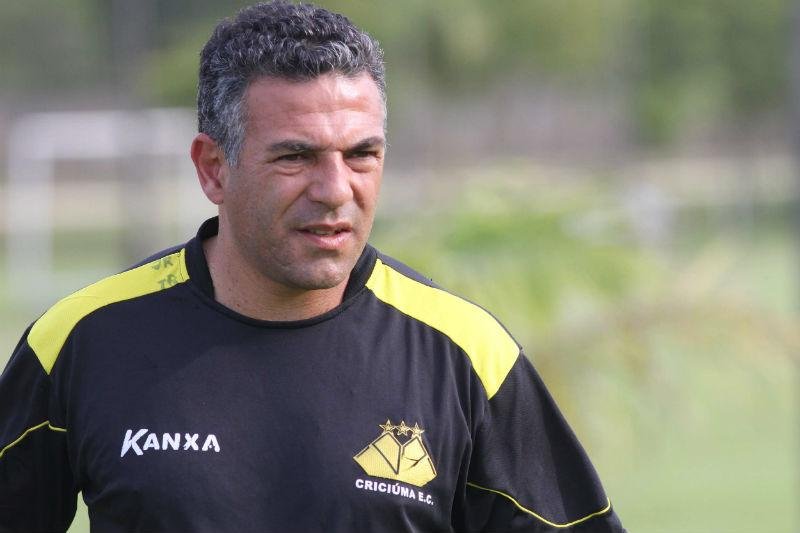 Luizinho Vieira vai treinar o Crici&uacute;ma interinamente at&eacute; o fim do Brasileir&atilde;o