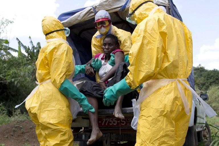 Surto de ebola j&aacute; matou mais de 5 mil, diz OMS 