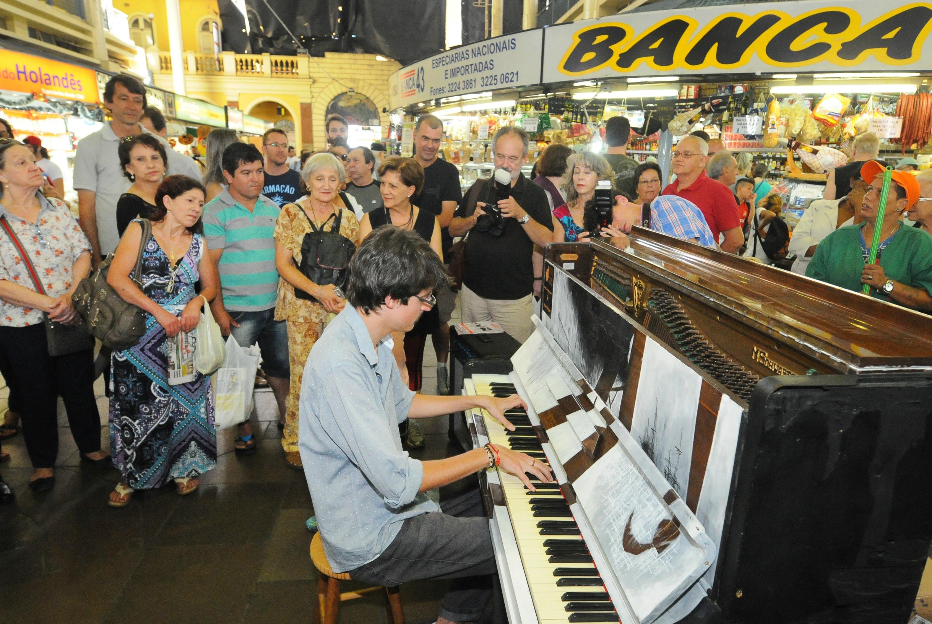Piano estar&aacute; dispon&iacute;vel at&eacute; abril de 2015