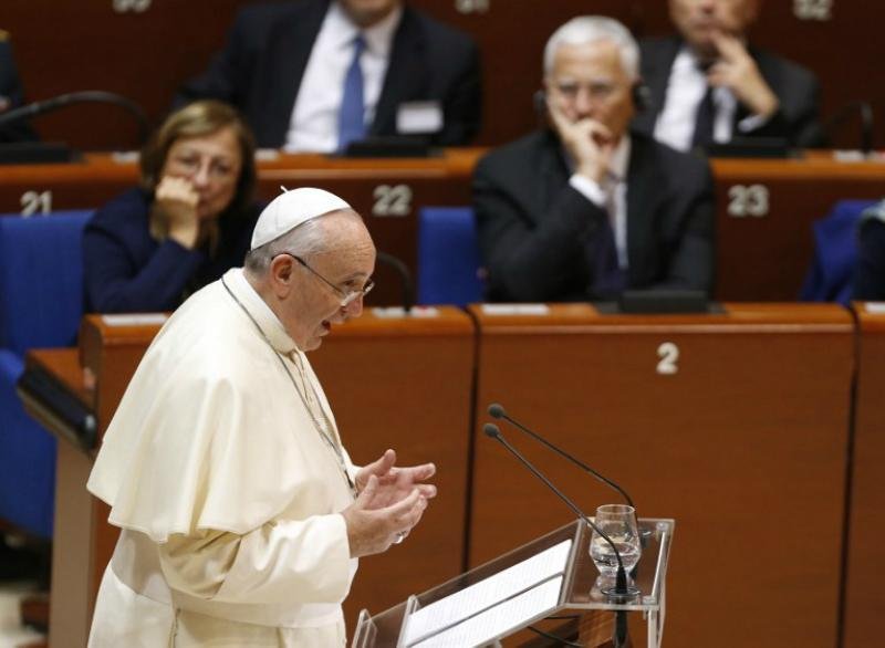 Papa Francisco esteve no Parlamento Europeu nesta ter&ccedil;a-feira
