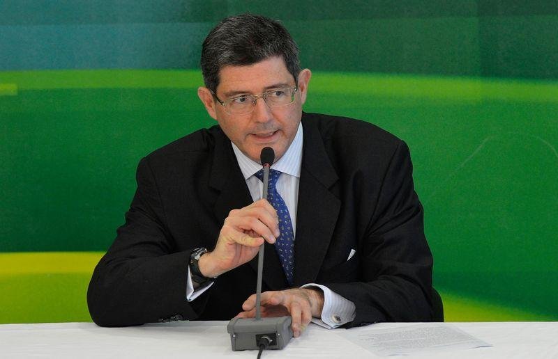 Levy quer trabalhar em parceria com a atual equipe at&eacute; que as novas medidas estejam formuladas