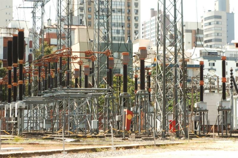 CEEE garante que fez as obras necess&aacute;rias para evitar falta de energia no Ver&atilde;o