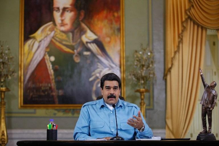 &acute;&acute;Haver&aacute; uma revis&atilde;o dos sal&aacute;rio, come&ccedil;ando pelo presidente da Rep&uacute;blica``, afirmou Maduro