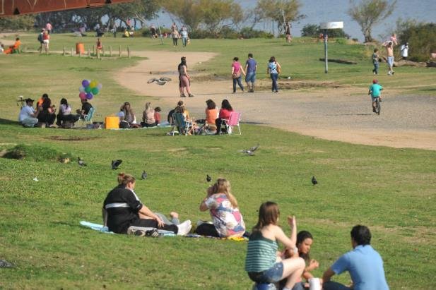 Domingo ser&aacute; de calor no RS