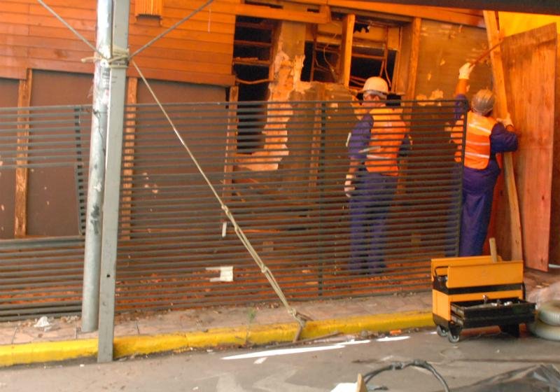 Objetos ser&atilde;o devolvidos aos familiares depois de passar por descontamina&ccedil;&atilde;o 