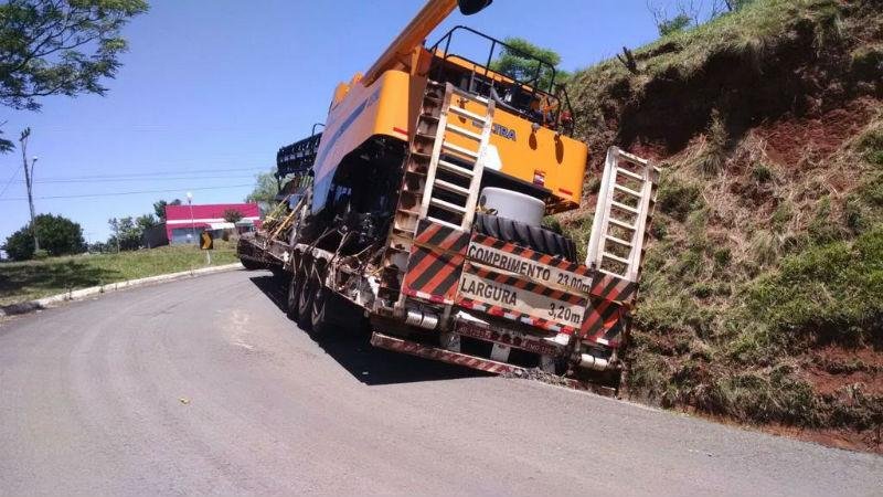 Carreta bloqueou acesso para mun&iacute;cipio de Tio Hugo
