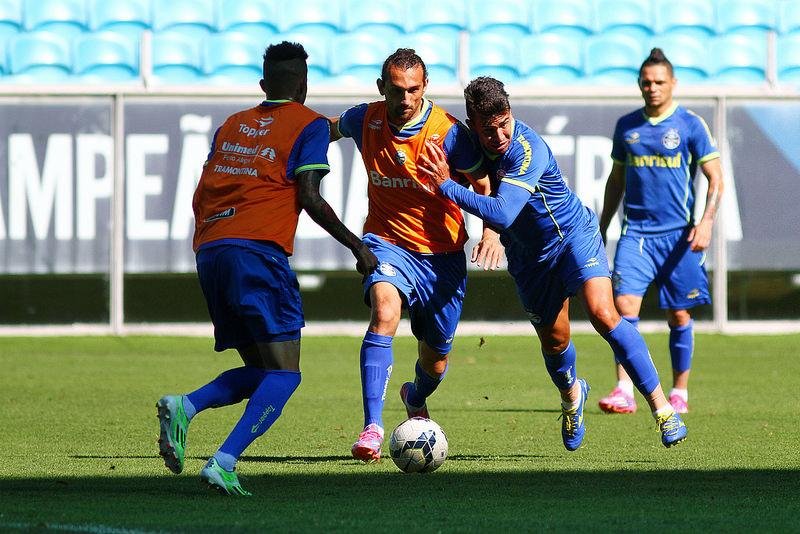 Gr&ecirc;mio ter&aacute; novidades contra Flamengo