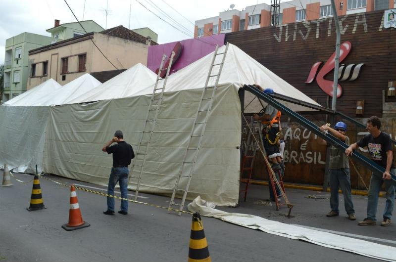 Limpeza no pr&eacute;dio da boate Kiss termina nesta ter&ccedil;a