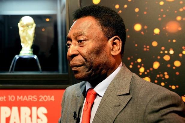 Pel&eacute; conceder&aacute; entrevista coletiva na ter&ccedil;a-feira &agrave;s 12h30min no hospital onde ficou internado