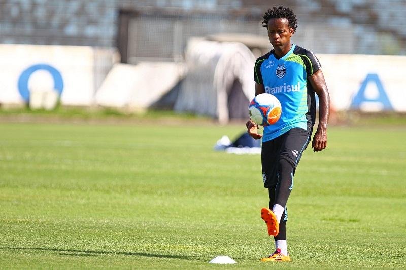 Z&eacute; Roberto n&atilde;o ficar&aacute; no Gr&ecirc;mio para 2015