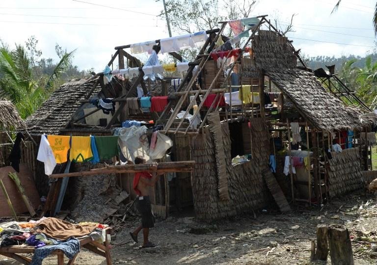 Tuf&atilde;o Hagupit afeta 800 mil trabalhadores nas Filipinas