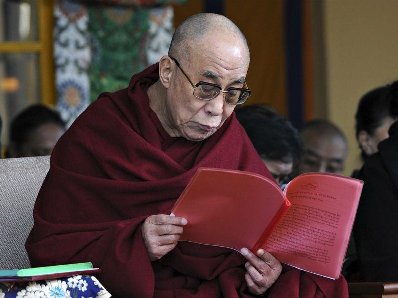Papa n&atilde;o receber&aacute; o dalai-lama no encontro de vencedores do Nobel