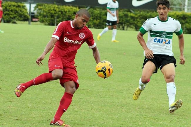 Colorado se complicou no Brasileiro Sub-20