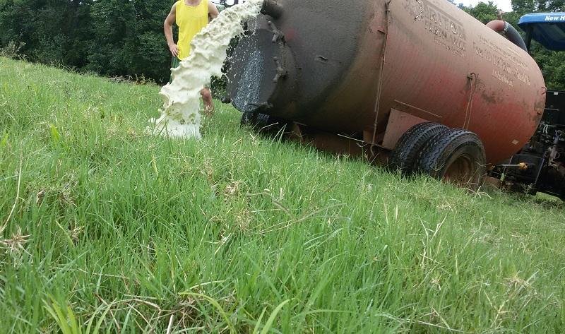 Produtor perde produ&ccedil;&atilde;o de 1,5 mil litros de leite no Alto Uruguai