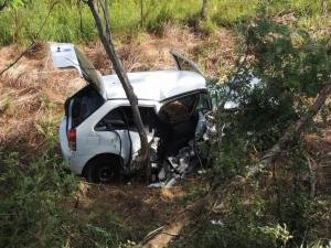 Colis&atilde;o entre dois carros mata jovem na regi&atilde;o central do Estado 