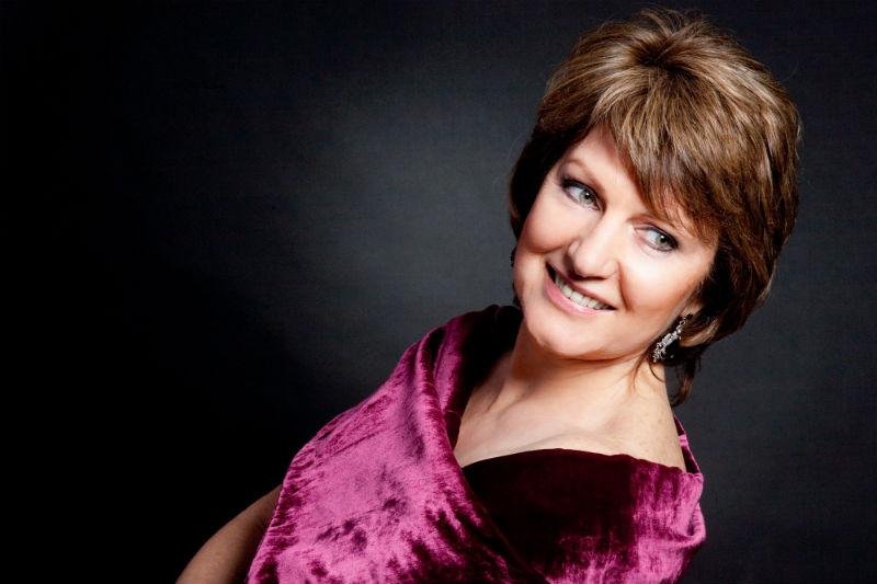 Mezzosoprano &Acirc;ngela Diel &eacute; uma das convidadas