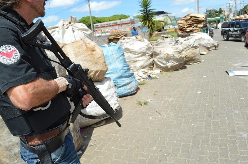 Denarc tenta coibir disputa entre quadrilhas na Vila dos Papeleiros