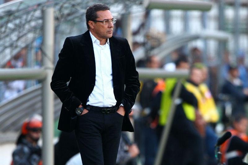 Luxemburgo decidiu permanecer no Flamengo