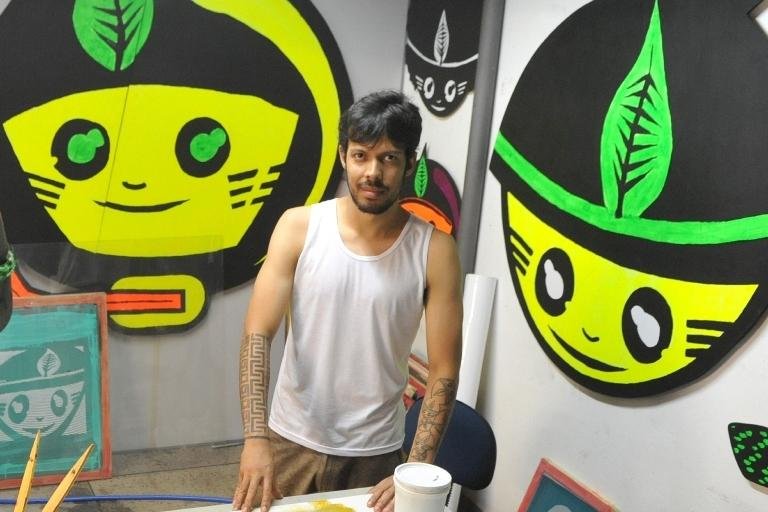 Dione Martins, o criador do Xadalu, reflete com seriedade a import&acirc;ncia do personagem