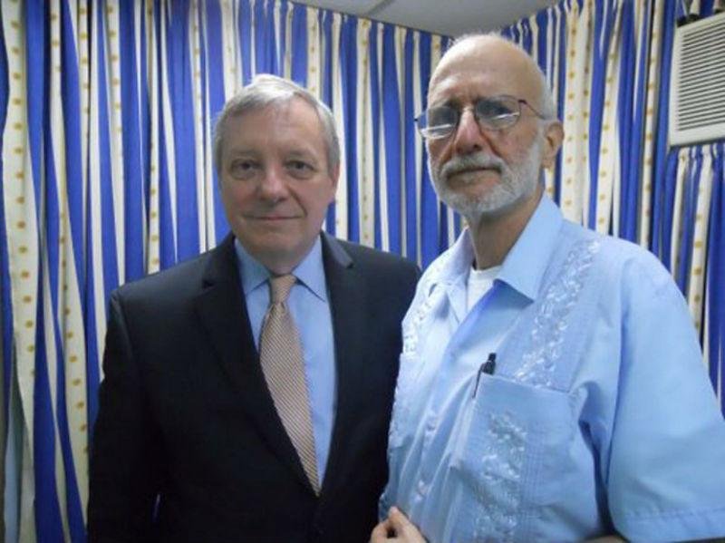 Americano de 65 anos passou cinco anos preso, acusado de espionagem
