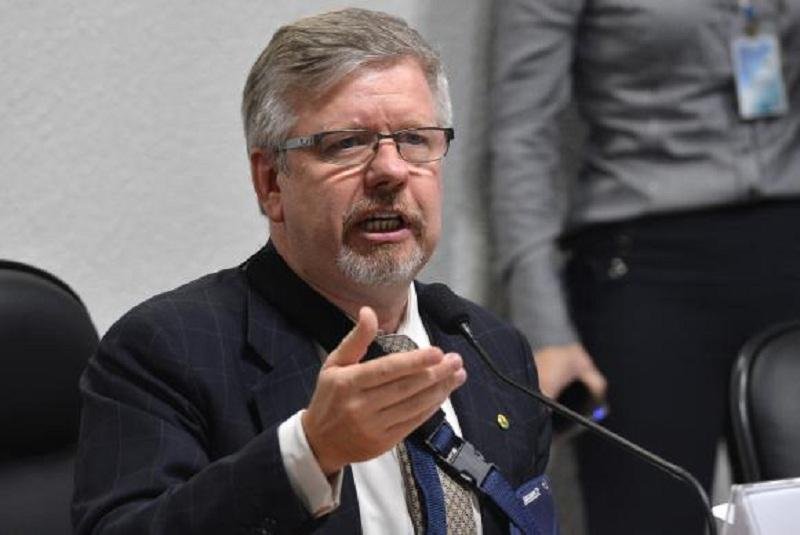 CPMI da Petrobras aprovaram por 19 votos contra 8 o relat&oacute;rio do deputado Marco Maia 