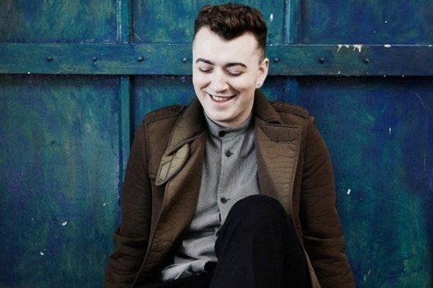 Sam Smith tamb&eacute;m teve a melhor estreia na parada brit&acirc;nica em 2014