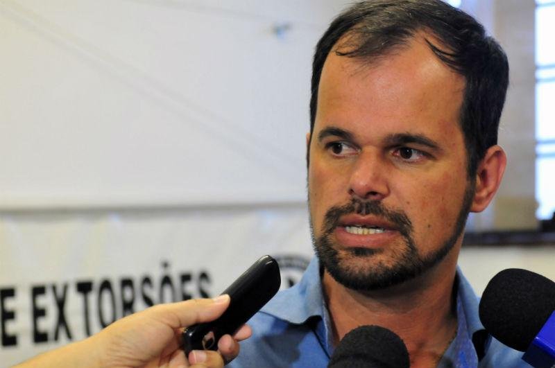 Alexandre Galdino Lopes relatou que acordou com policiais no cativeiro 