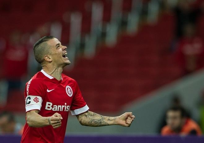 Argentino destacou passado do treinador como jogador do Inter