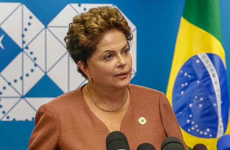 Dilma anuncia 13 novos nomes da reforma ministerial