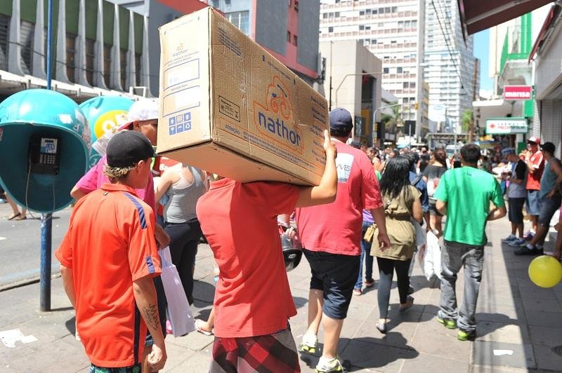 Compras de valores pequenos a m&eacute;dios ser&atilde;o predominantes
