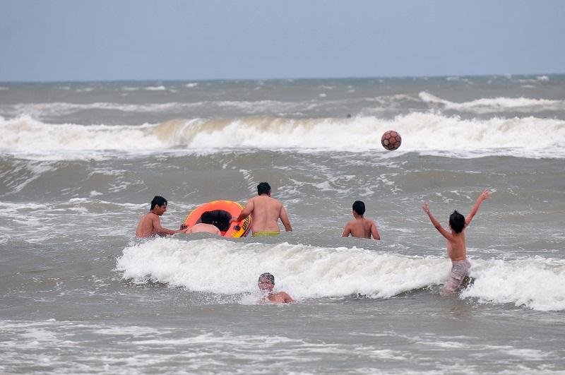 Na praia, per&iacute;odo da manh&atilde; dever&aacute; ser mais aproveit&aacute;vel nesta sexta