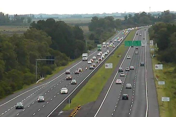 Fluxo pela freeway deve se intensificar novamente perto do Ano Novo
