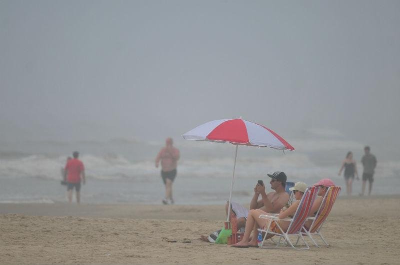 Estado ter&aacute; dias com chuvas entremeados por aberturas de sol at&eacute; a quinta-feira
