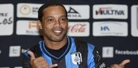 Ronaldinho se reapresentou na última sexta-feira no México