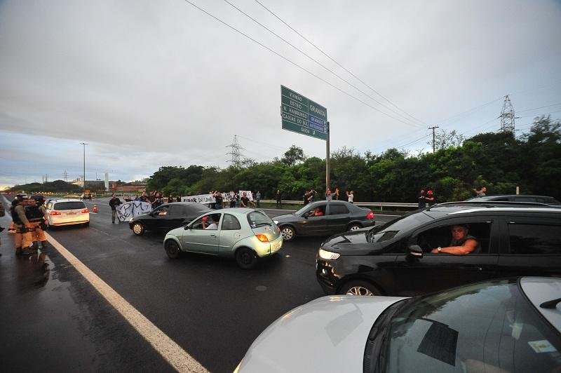 Manifesta&ccedil;&atilde;o durou cerca de 20 minutos