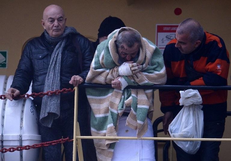 Mar agitado dificulta opera&ccedil;&otilde;es de resgate