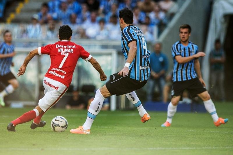 Noveletto afirma que colis&atilde;o de datas do cl&aacute;ssico com evento do UFC &eacute; problema do Inter