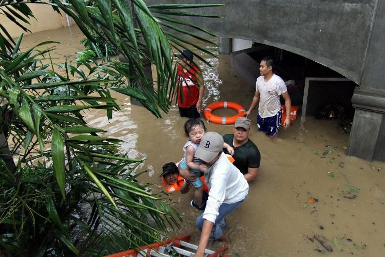 N&uacute;mero de mortos por inunda&ccedil;&otilde;es nas Filipinas aumenta para 30