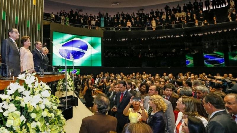 Dilma Rousseff disse que volta cheia de alegria, responsabilidade e esperan&ccedil;a