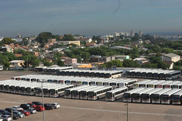 Rodovi&aacute;rios retomaram a solicita&ccedil;&atilde;o de redu&ccedil;&atilde;o de jornada para 6h di&aacute;rias