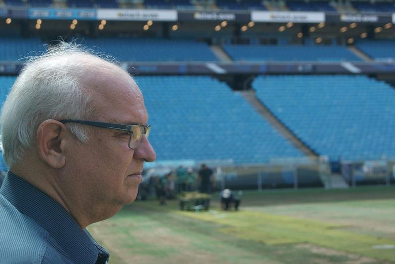 Bolzan defende volta da permiss&atilde;o para que clubes aumentem ganhos nos contratos com fornecedoras de bebidas