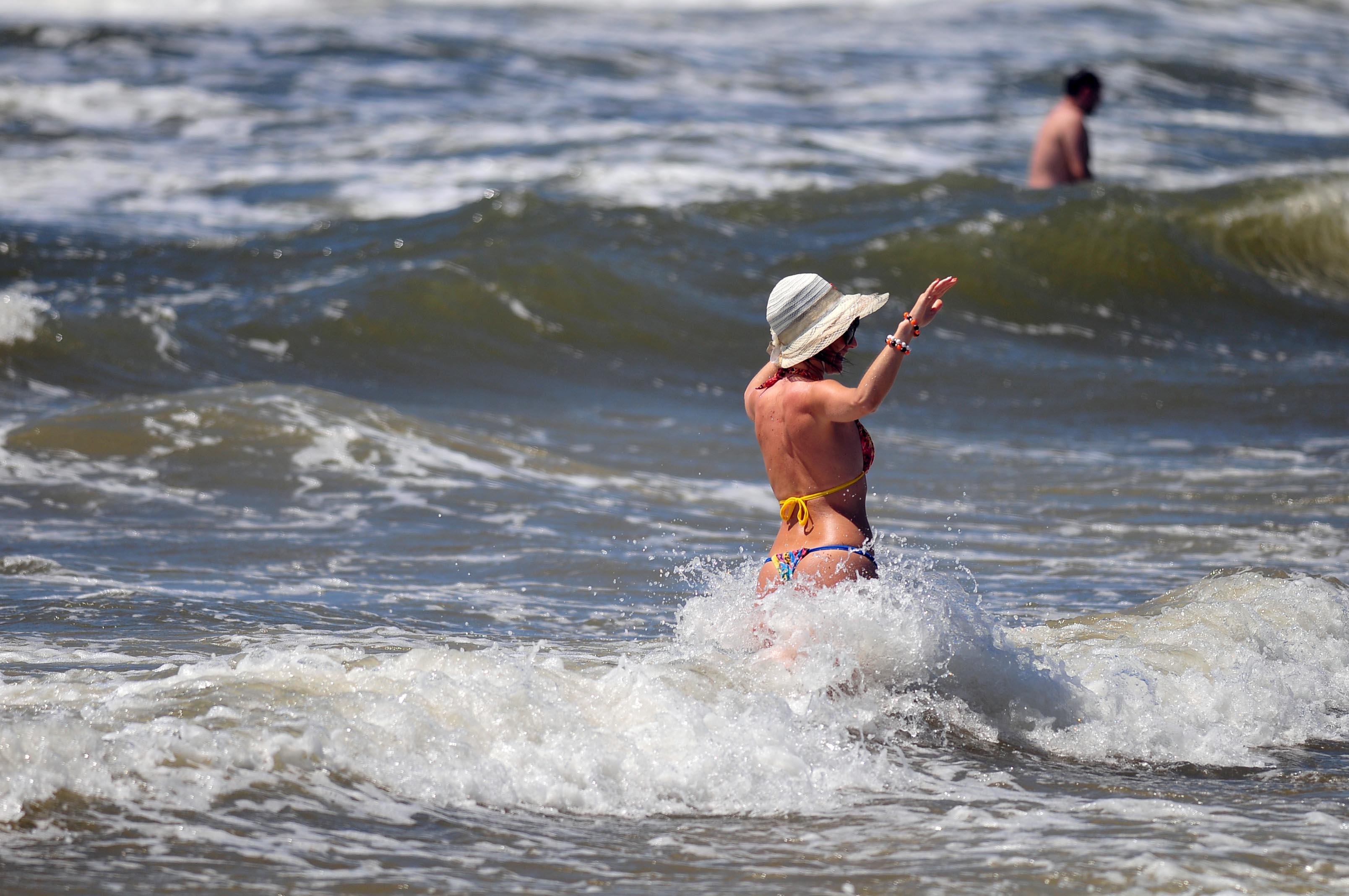 Praia ter&aacute; dia quente com m&aacute;ximas de 29&deg;C
