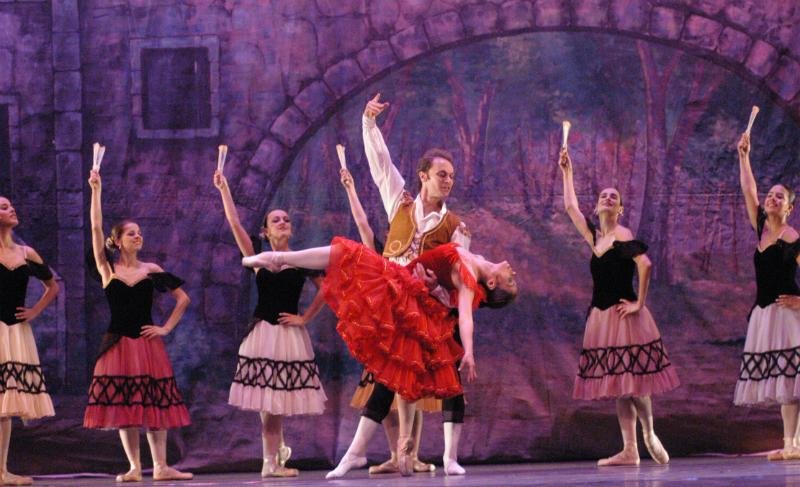 Ballet Reden&ccedil;&atilde;o &eacute; uma das atra&ccedil;&otilde;es do evento