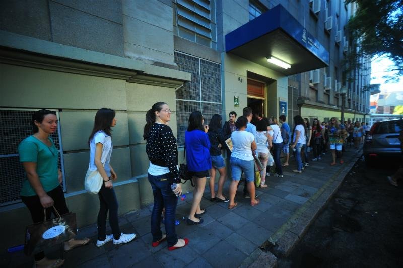 Estudantes respondem hoje &agrave;s quest&otilde;es de Biologia, Qu&iacute;mica e Geografia